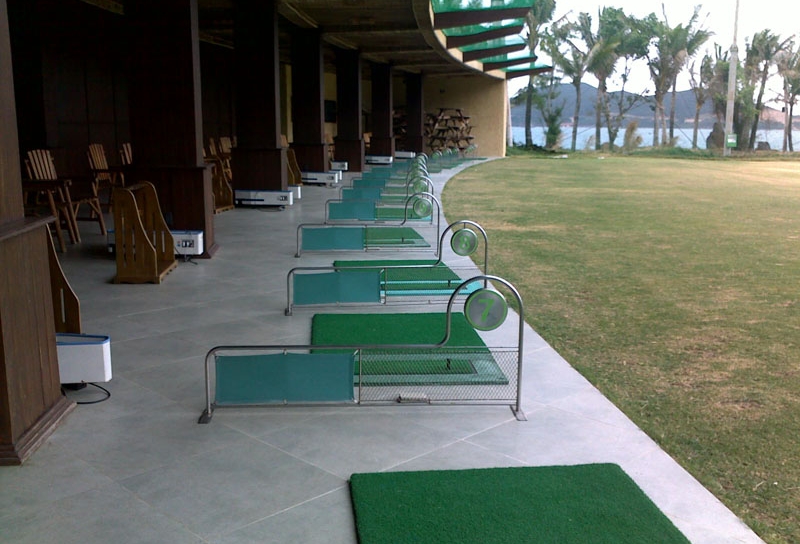 Sân Tập golf Hòn Tằm - Nha Trang